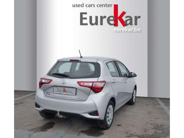 Toyota Yaris 1.5i Dual VVT-iE Y-oung