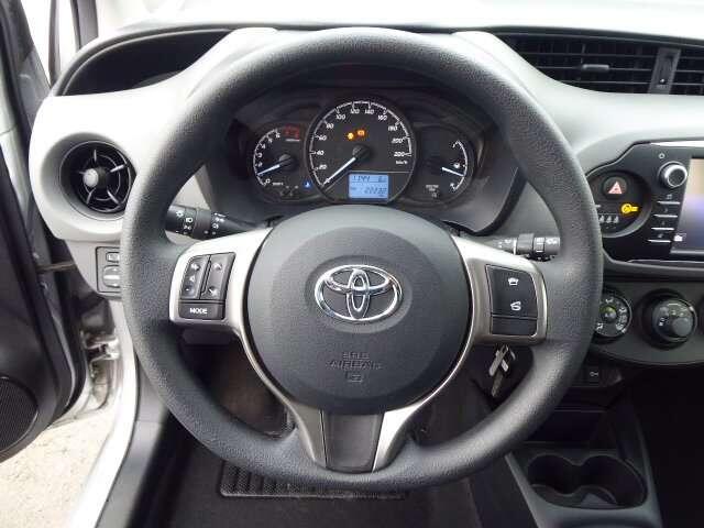 Toyota Yaris 1.5i Dual VVT-iE Y-oung