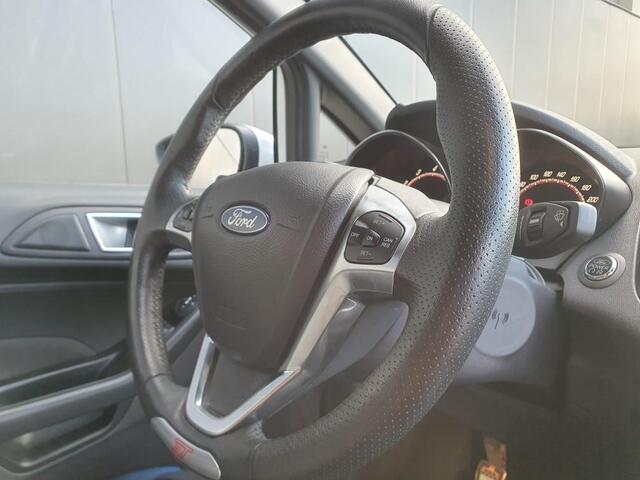 Ford Fiesta 1.6 ST2/FROZEN WHITE/182 PK/DEALER ONDERHOUDEN/RECARO/NEW APK