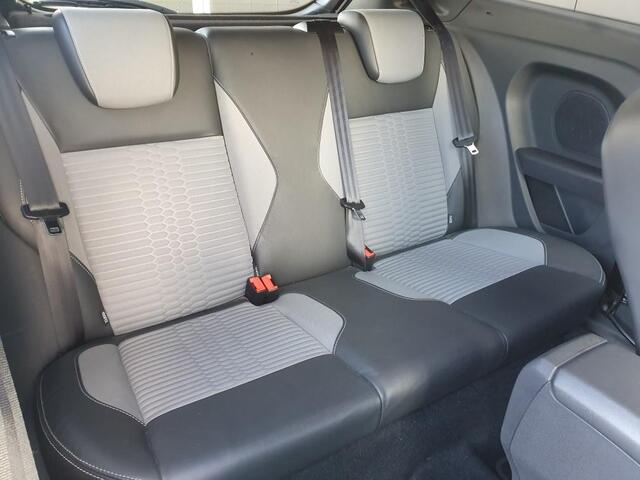 Ford Fiesta 1.6 ST2/FROZEN WHITE/182 PK/DEALER ONDERHOUDEN/RECARO/NEW APK