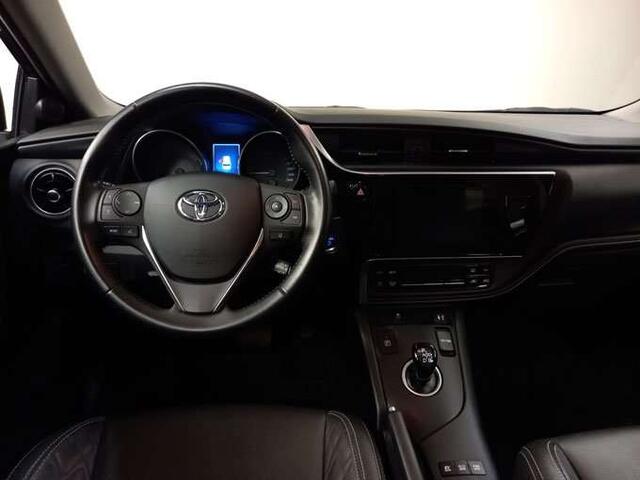 Toyota Auris 1.8i HSD Comfort