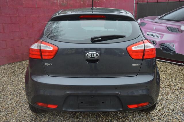 KIA RIO 1.1 CRDi Lounge NEUF CLIM AUTO 18.946KM GAR