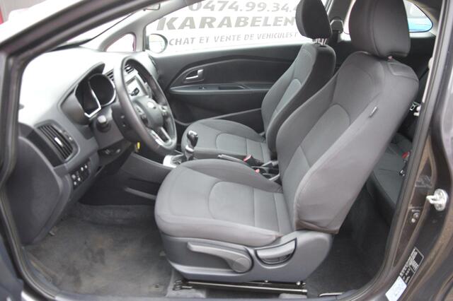 KIA RIO 1.1 CRDi Lounge NEUF CLIM AUTO 18.946KM GAR