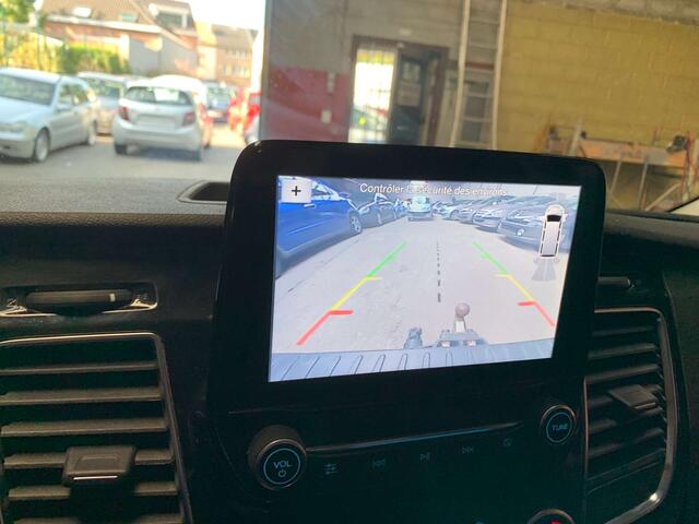 Ford Transit CUSTOM L2H1 AUTO GPS 12 mois de garantie