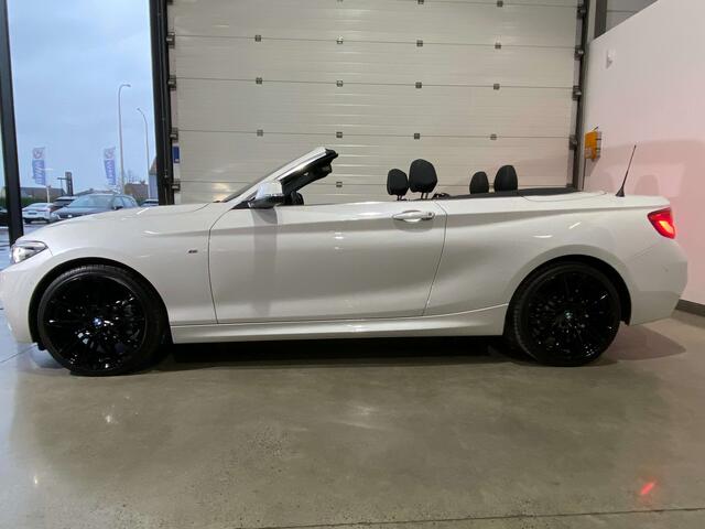 BMW 2-Serie iA Cabrio X-drive M-Pack/ Cam/ LED/ Leder/ Alu 19