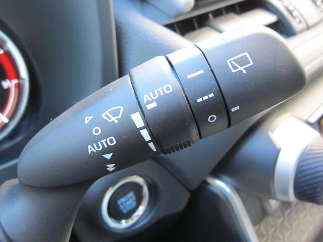 Toyota RAV4 2.0i 2WD Dynamic Plus CVT