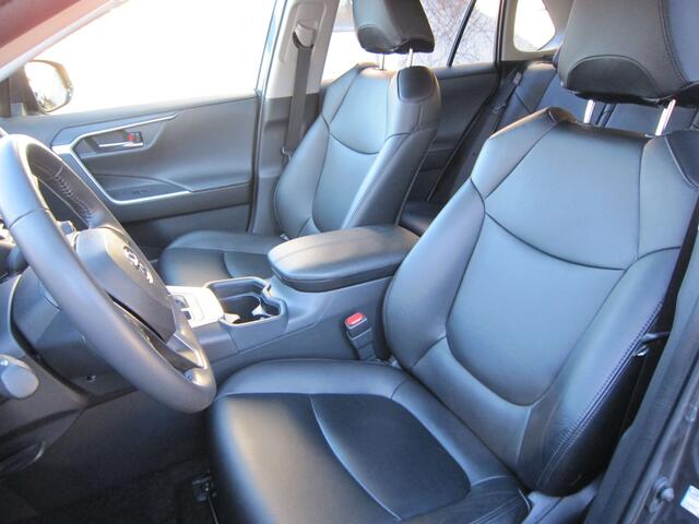 Toyota RAV4 2.0i 2WD Dynamic Plus CVT