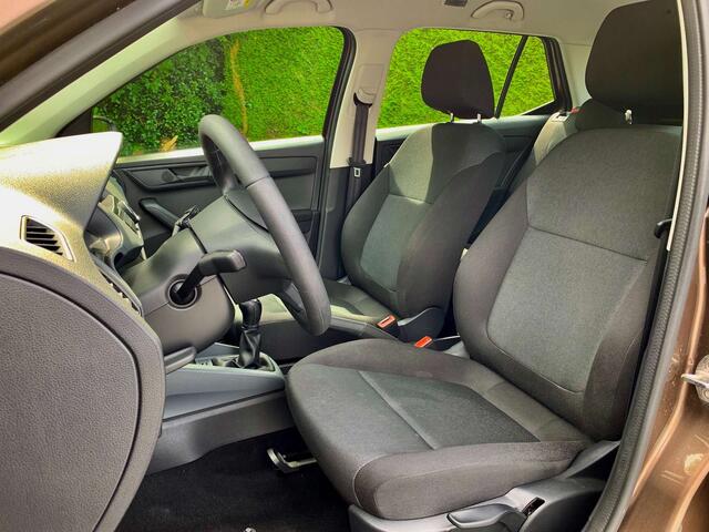 Skoda Fabia 1.0i Active || ER | AC | USB | CV