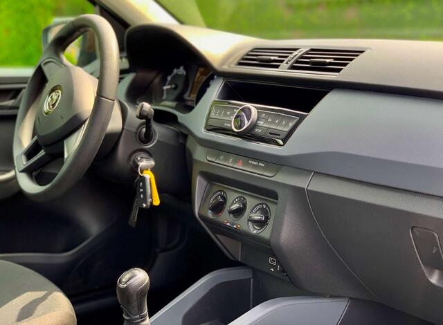 Skoda Fabia 1.0i Active || ER | AC | USB | CV
