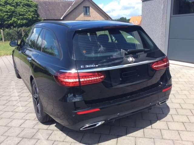 Mercedes-Benz CLA-Klasse e  AMG  Nightpakket  Schuifdak  Trekhaak