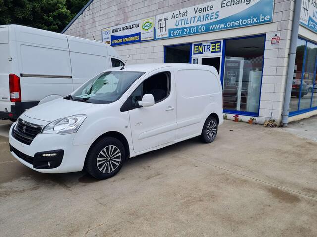Peugeot Partner 1.6 BLUEHDI  - 3 PL - A/C - NAVI - APS 13300 + TVA