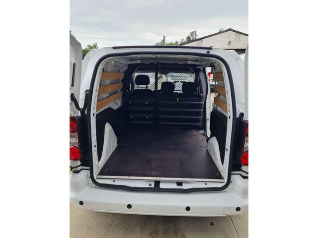 Peugeot Partner 1.6 BLUEHDI  - 3 PL - A/C - NAVI - APS 13300 + TVA