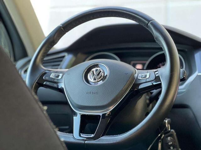 Volkswagen Tiguan DAB, Navigation, CarPlay, Cruise Adaptatif....