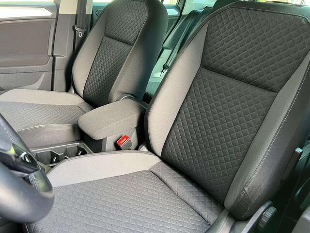 Volkswagen Tiguan DAB, Navigation, CarPlay, Cruise Adaptatif....