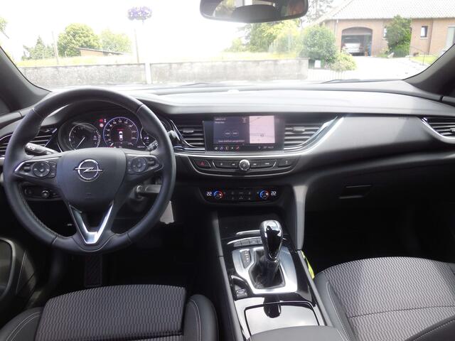 Opel Insignia 1.5 Diesel autom sov silver bj. 02/2021 15000 km