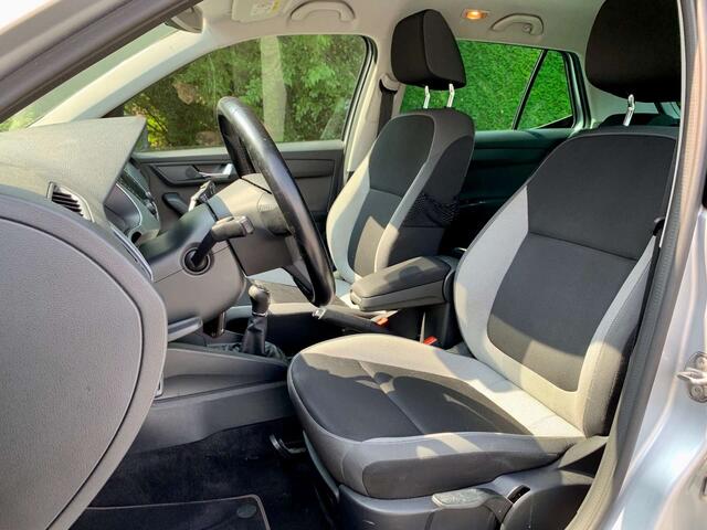 Skoda Fabia 1.0i || ALU 15 | PDC | CV | LRS | AC | BLUETH