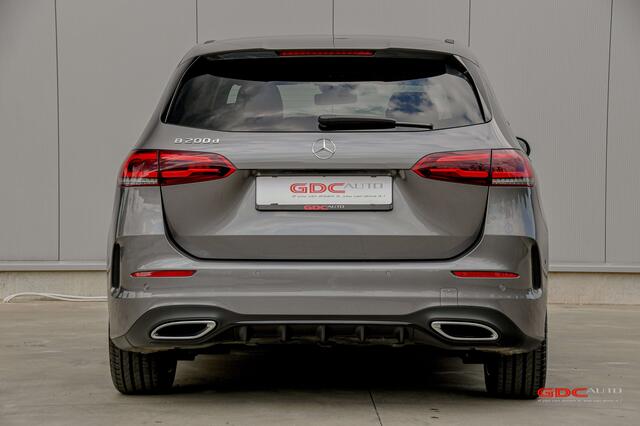 Mercedes-Benz CLA-Klasse AMG Line -