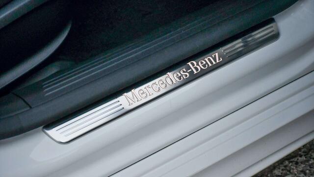 Mercedes-Benz CLA-Klasse FULL /AMG-PACK/OPEN DAK/KEYLESS/LED/MEMORY/