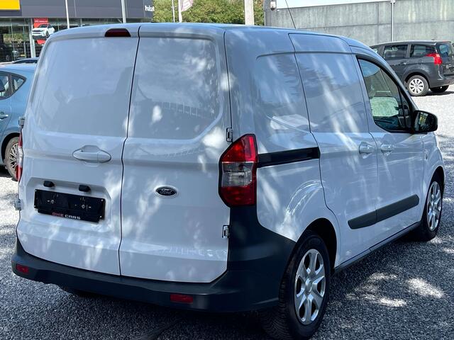 Ford Tourneo COURIER 1.6TDCi UTILITAIRE AIRCO-USB-AUX-ORD.BORD-GAR1AN