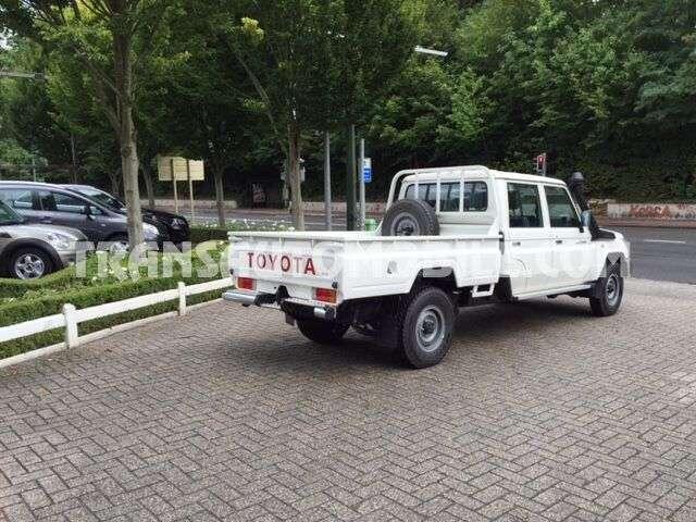 Toyota Land CRUISER hzj 79 double cabin stretched/allongee - export ou