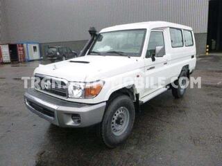 TOYOTA LAND CRUISER metal top vdj v8 - export out eu tropical version