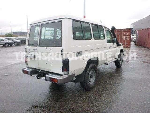 Toyota Land CRUISER metal top vdj v8 - export out eu tropical version