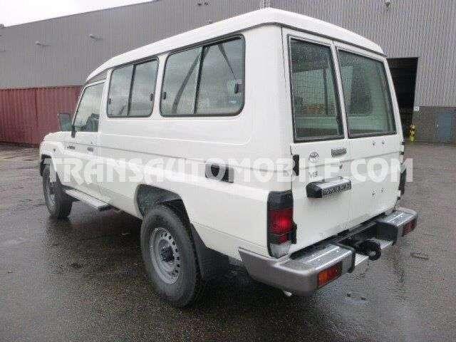 Toyota Land CRUISER metal top vdj v8 - export out eu tropical version