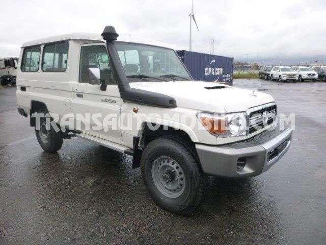 Toyota Land CRUISER metal top vdj v8 - export out eu tropical version