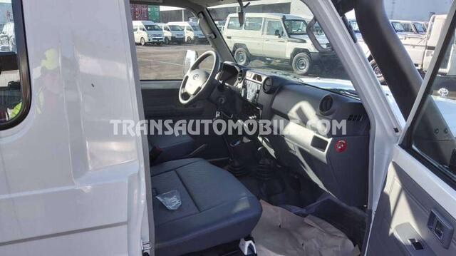 Toyota Land CRUISER metal top hzj 78 - export out eu tropical version