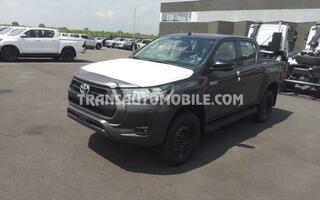 TOYOTA HI-LUX pick-up double cabin medium - export out eu tropic