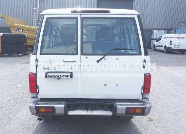 Toyota Land CRUISER station wagon vdj v8 limited - export out eu tropi
