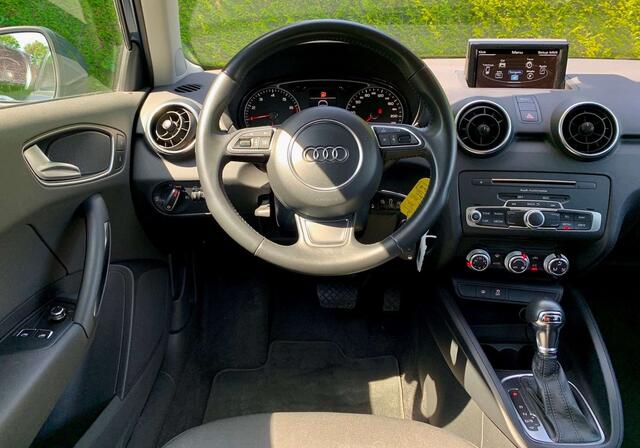 Audi A1 1.0 TFSi S-Tronic || ALU15 | PDC | ACA | NAVI ....
