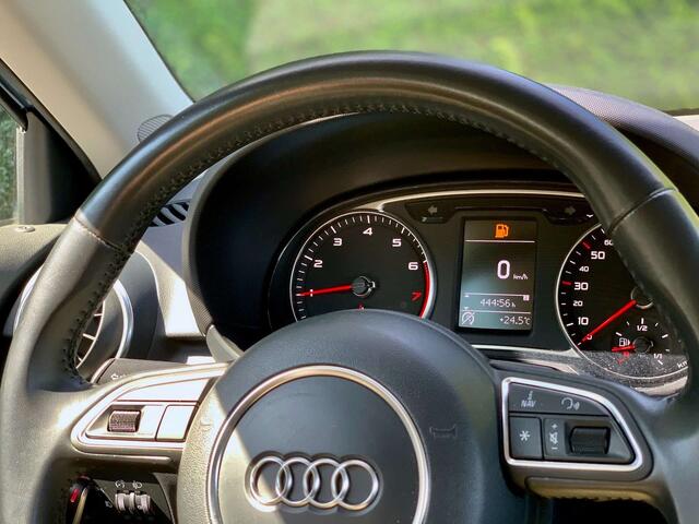 Audi A1 1.0 TFSi S-Tronic || ALU15 | PDC | ACA | NAVI ....