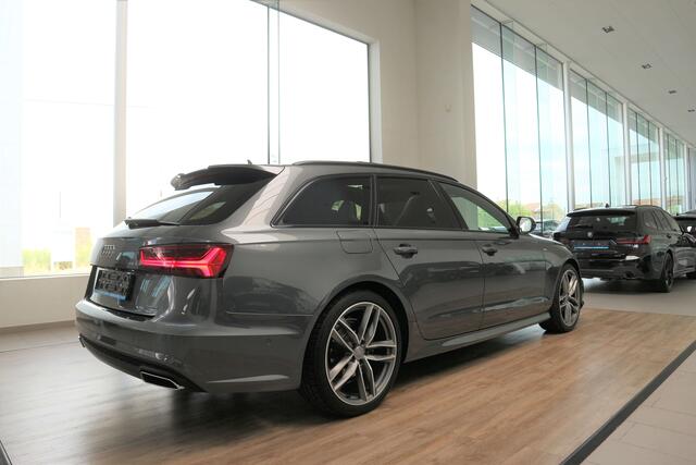 Audi A6 AVANT 2.0TDI QUATTROS-LINEFULLBLACK EDITIONTOP