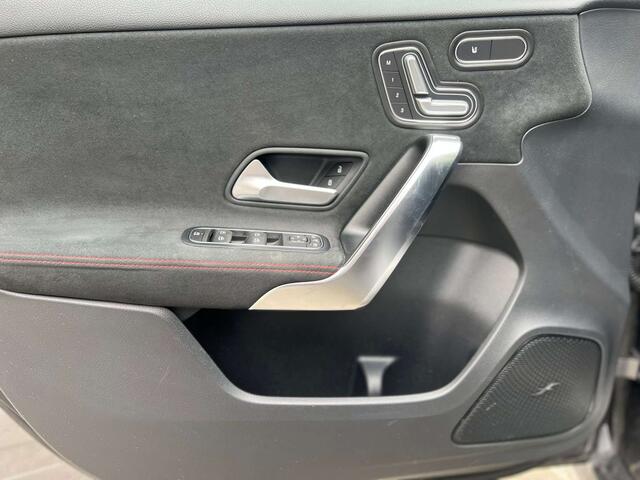 Mercedes-Benz CLA-Klasse d Business Solution AMG