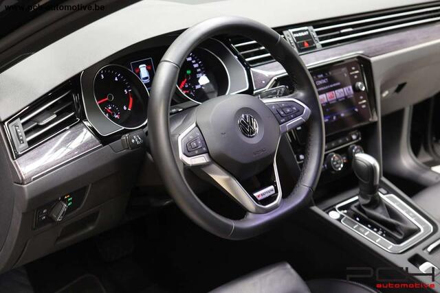 Volkswagen Passat 2.0 TDi 190cv 4Motion DSG Aut - Elegance -