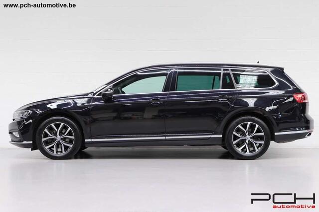 Volkswagen Passat 2.0 TDi 190cv 4Motion DSG Aut - Elegance -