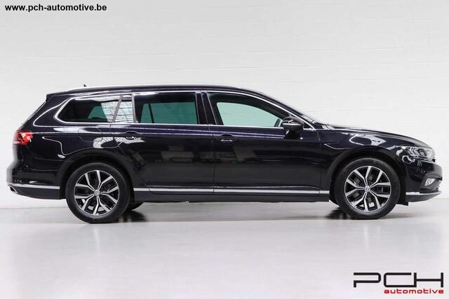Volkswagen Passat 2.0 TDi 190cv 4Motion DSG Aut - Elegance -