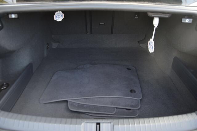 Volkswagen Passat 1.6CR TDi R-line NEUF NAV CAM COCK PIT 68.208KM GA