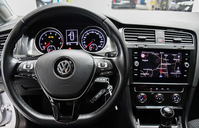 Volkswagen Golf 1.0 TSI Join - NAVI / BLUETOOTH / CRUISE CONTROL