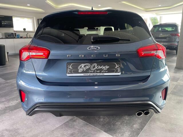 Ford Focus st line 150ch garantie 12 mois 