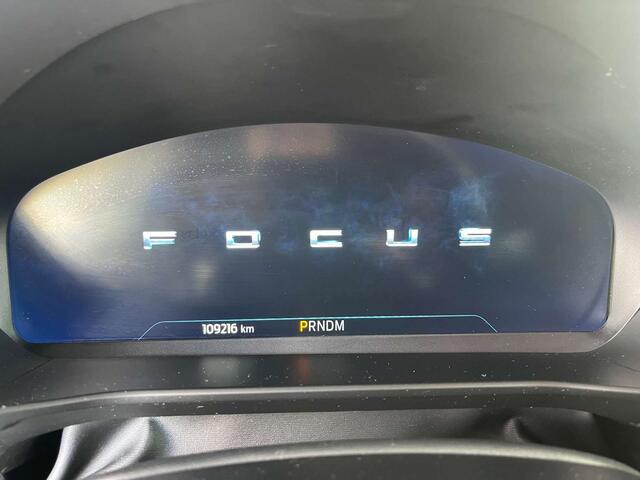 Ford Focus st line 150ch garantie 12 mois 