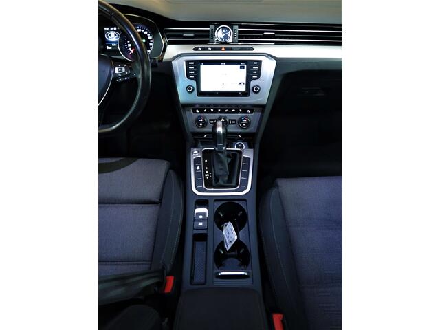Volkswagen Passat 2.0TDi Highline DSG parfait �tatCT ok