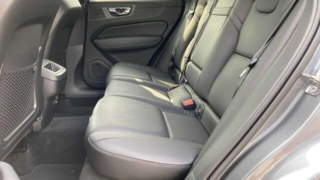 Volvo XC60 D4 140KW/190PS Momentum aut.