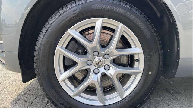 Volvo XC60 D4 140KW/190PS Momentum aut.