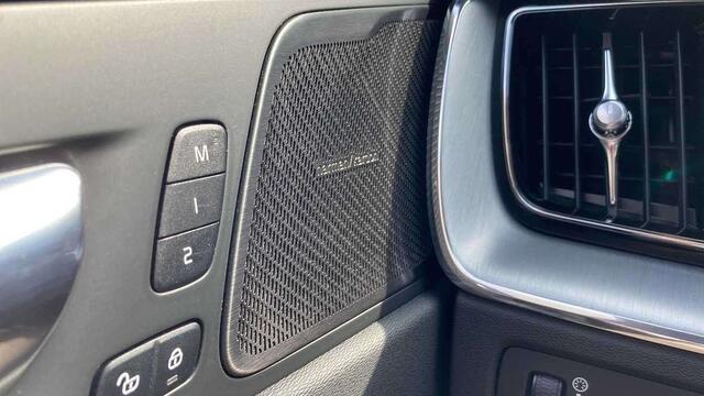Volvo XC60 D4 140KW/190PS Momentum aut.