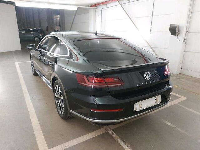 Volkswagen Arteon 2.0 TDi LEDER PANO DAK CAMERA LED/XENON