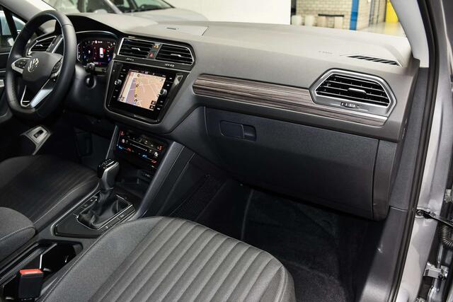 Volkswagen Tiguan 1.5 TSI Life Business 7pl. DSG - NAVI / PANO / ACC