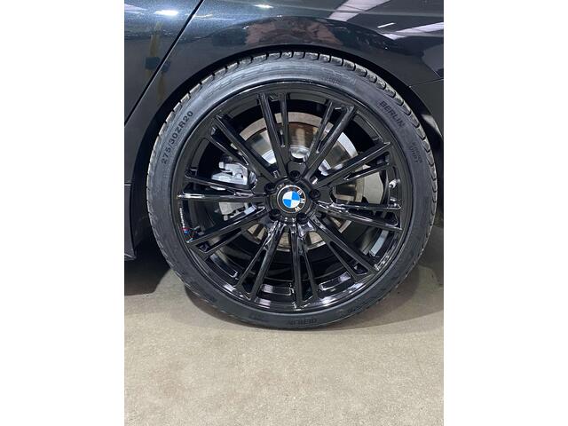 BMW 3-Serie iA Xdrive M-Performance/ Leder/ Cockpit Pro/ Alu20