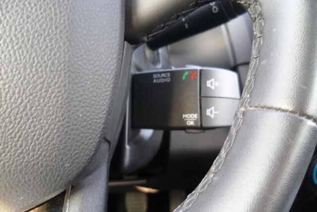 Renault Clio 0.9 66kw